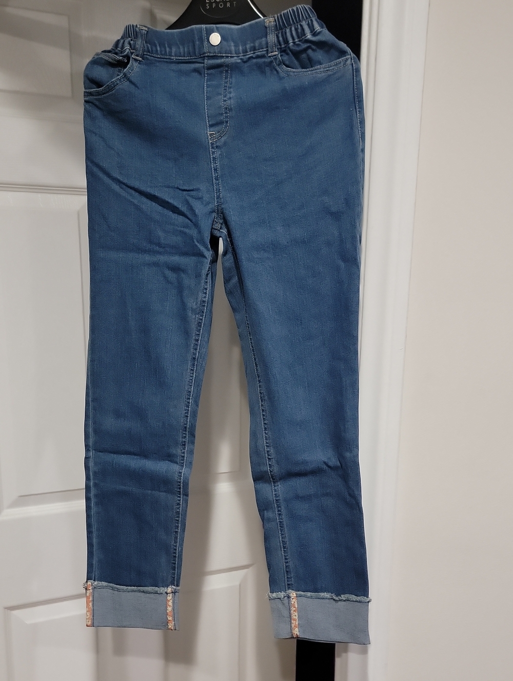 Girl's Elastic Waist Jeans in Medium Blue